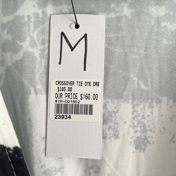 Black & White Wrap Dress - NEVER WORN TAGS ON! - Picture 2 of 2